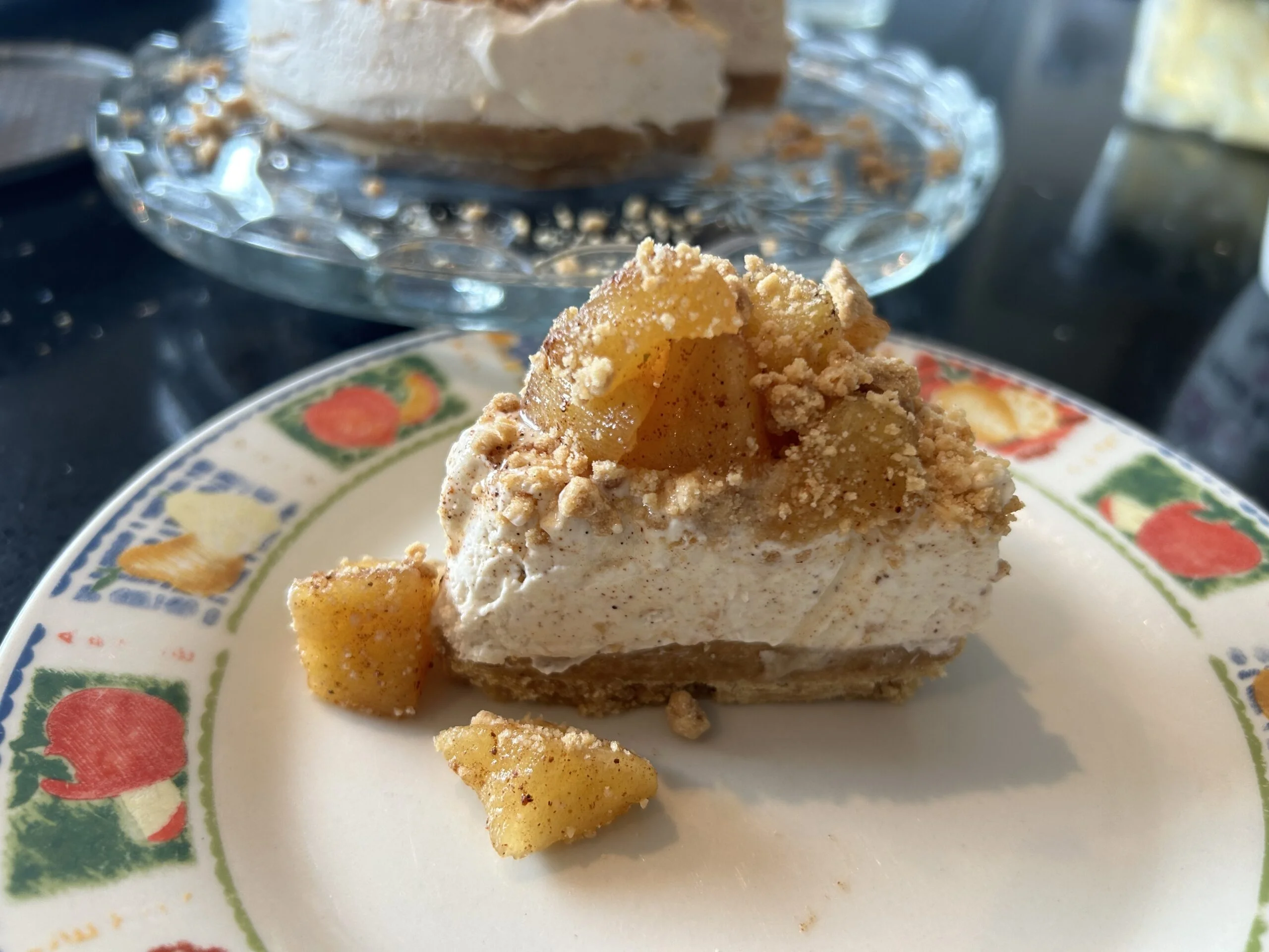 Apple Crumble Cheesecake